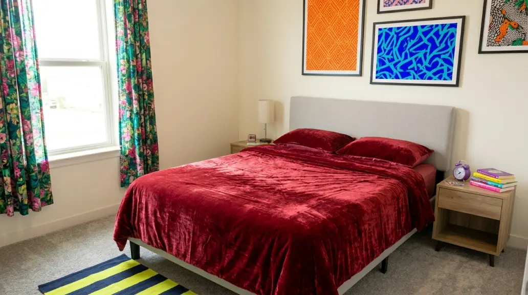 Rich Ruby Red Bedding